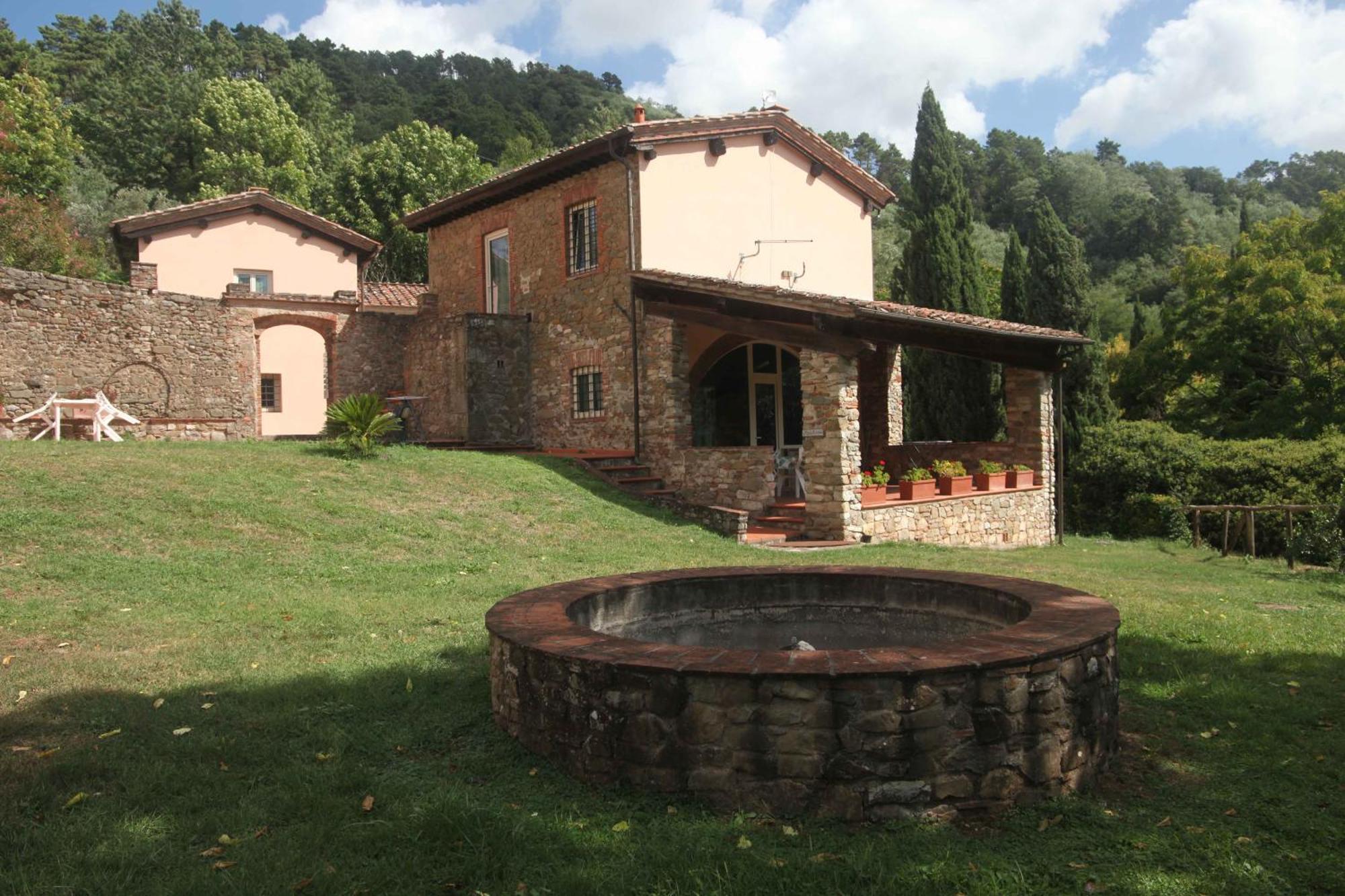 Bed And Breakfast Villa Torre Degli Onesti Apartments Lucca Bagian luar foto