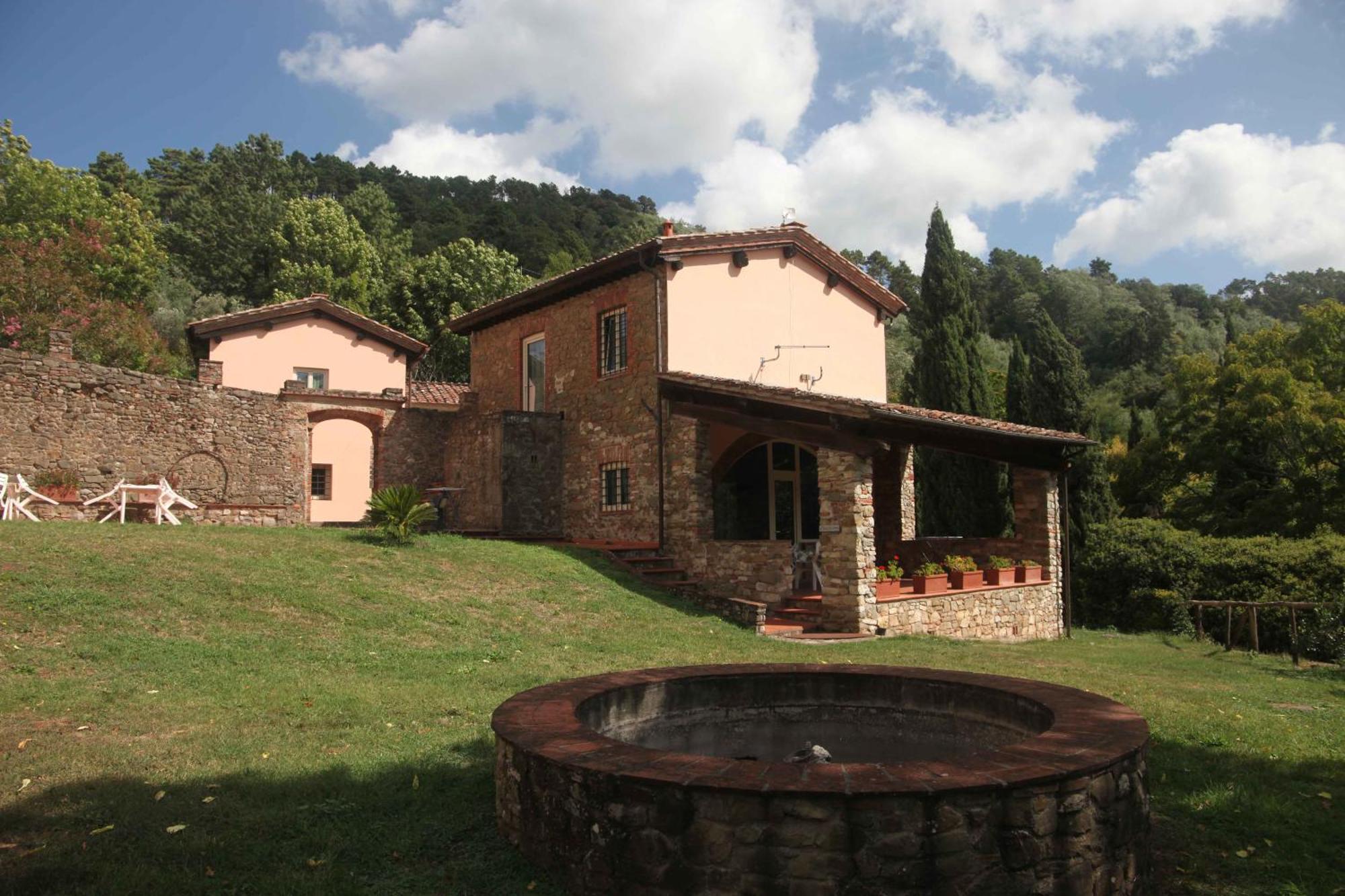 Bed And Breakfast Villa Torre Degli Onesti Apartments Lucca Bagian luar foto