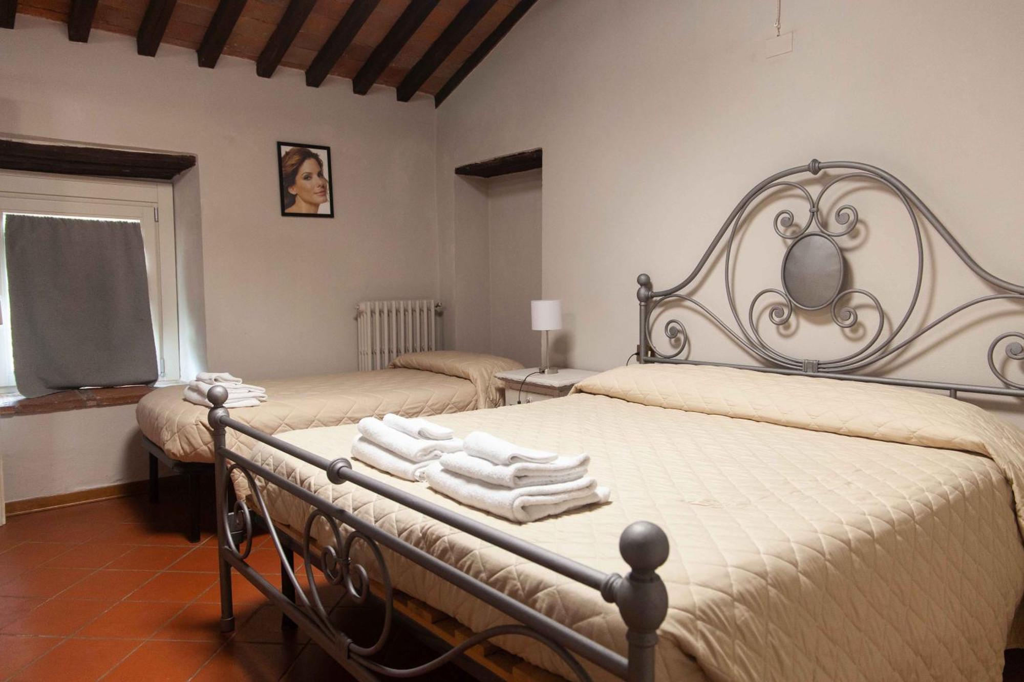 Bed And Breakfast Villa Torre Degli Onesti Apartments Lucca Bagian luar foto
